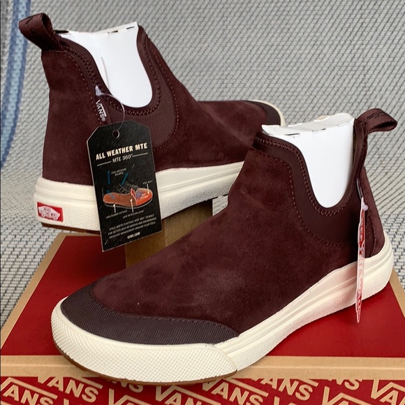 Vans | Shoes | Vans Ultrarange 3d Che Mte Suededark Brown Wmns | Poshmark